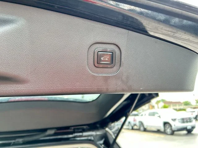 Used 2015 Black GMC SLT-1 image 15