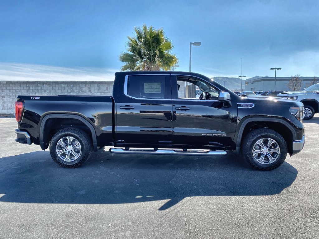2026 GMC Sierra 1500 SLE - Photo 15