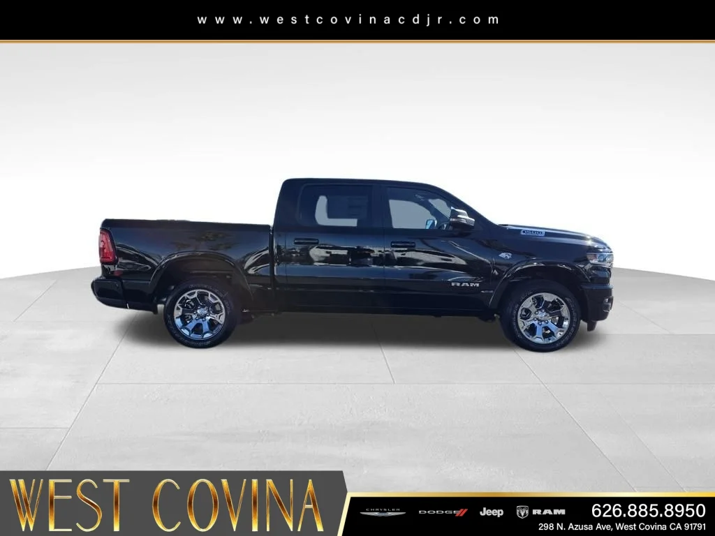 New 2026 Diamond Black Crystal Pearl-Coat Exterior Paint RAM Big Horn/Lone Star image 4