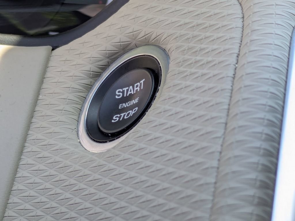 2021 Land Rover Range Rover Velar S - Photo 26