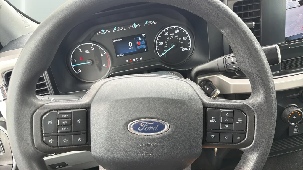 Used 2025 White Ford XLT image 26