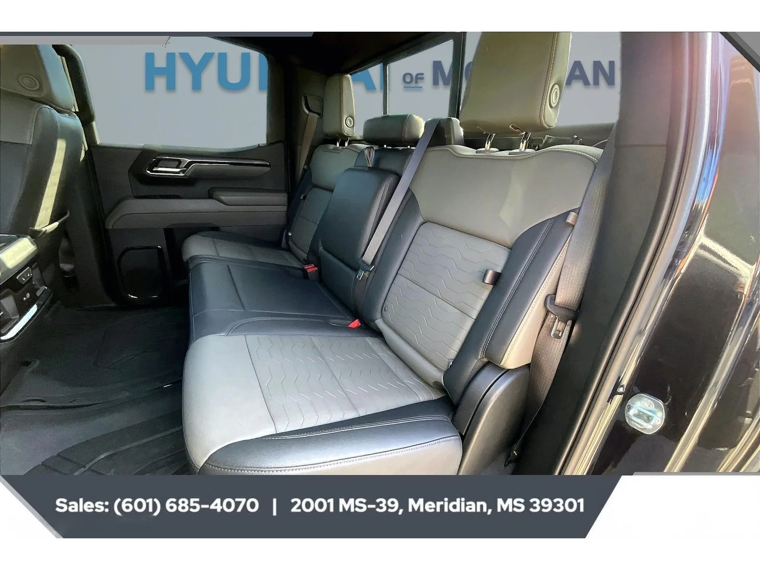 Used 2023 DARK ASH METALLIC Chevrolet ZR2 image 19