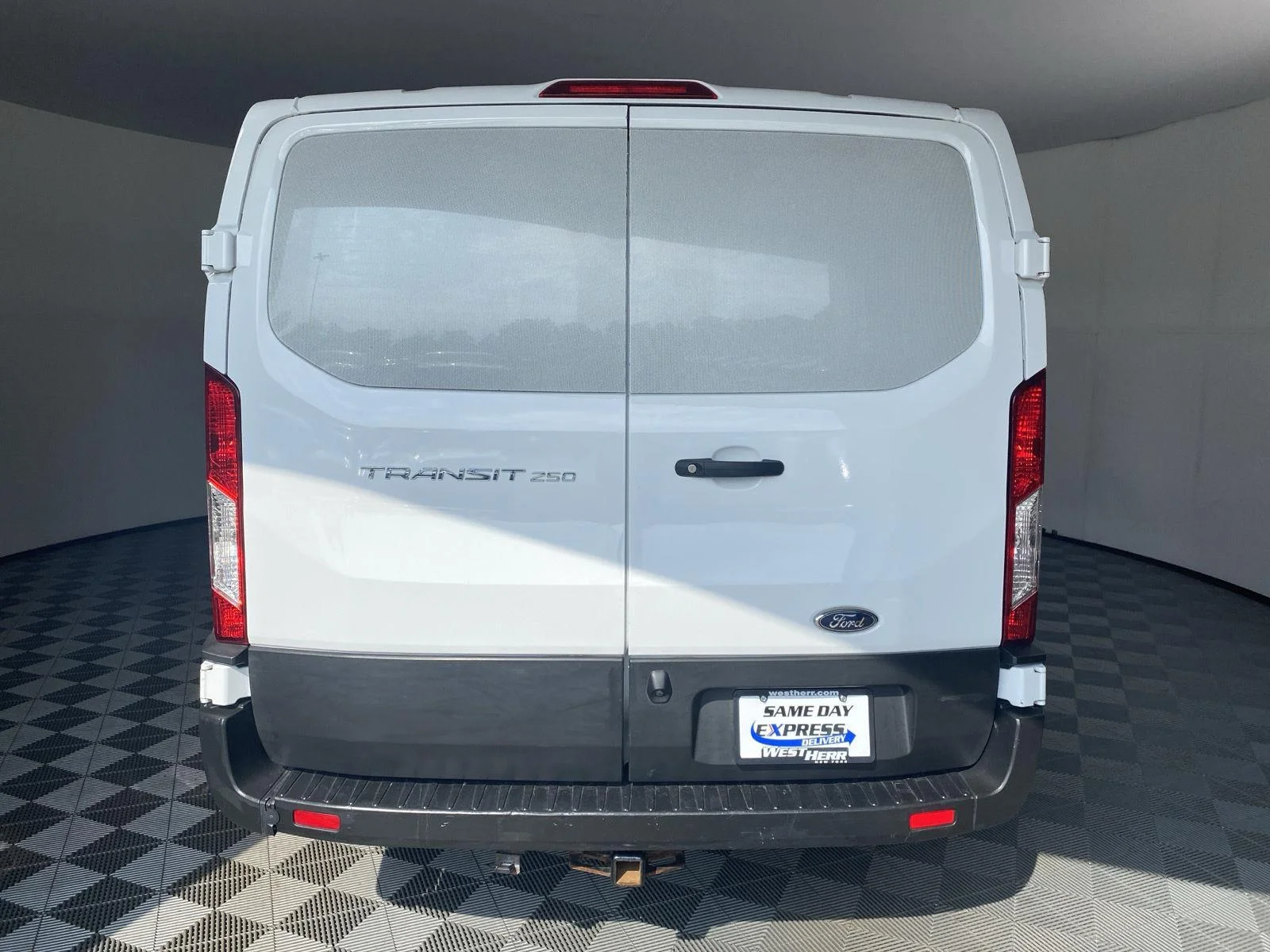 Used 2021 Oxford White Ford 250 image 12