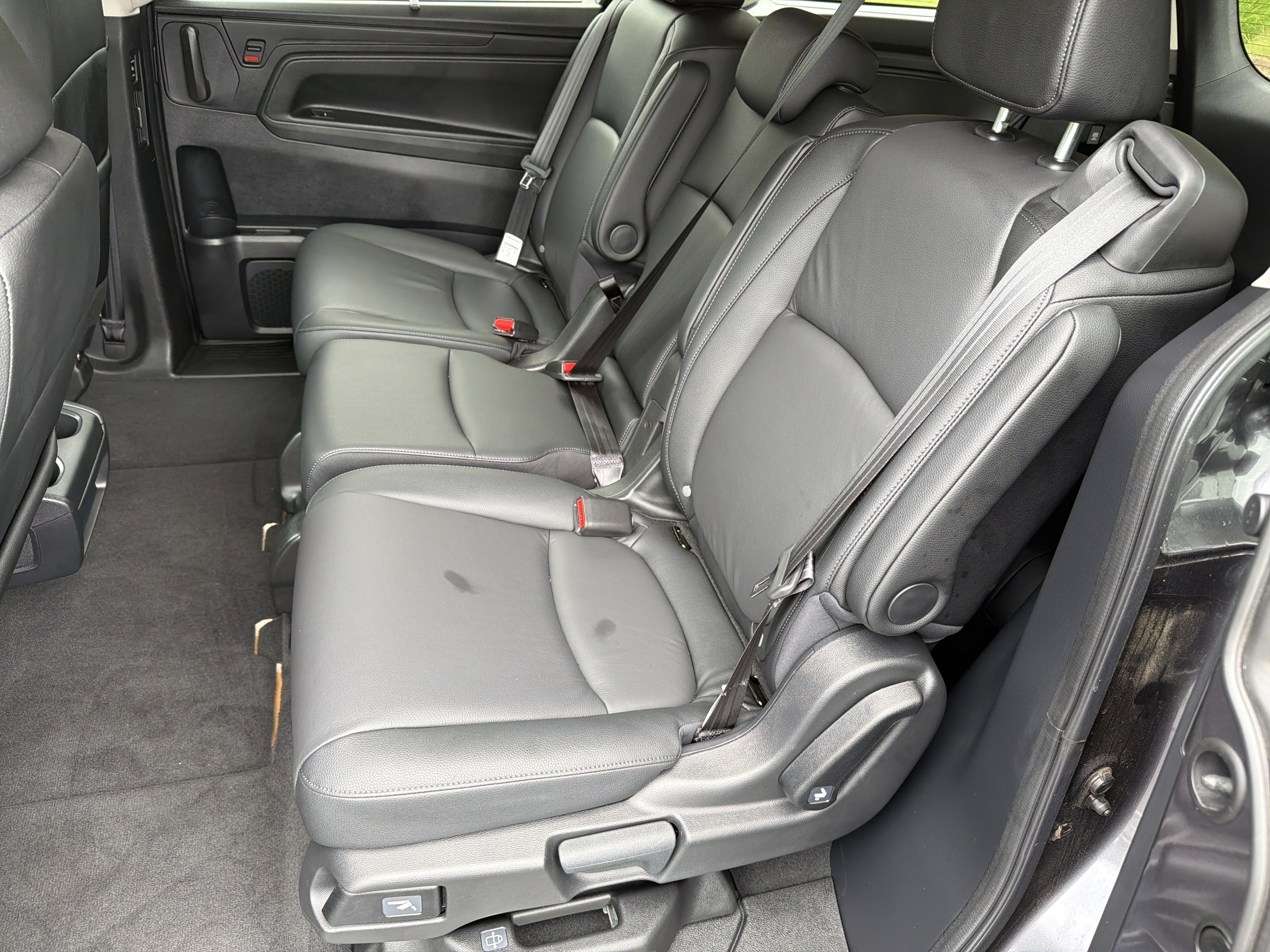 Used 2026 Modern Steel Metallic Honda EX-L image 19