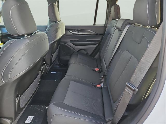New 2025 Bright White Clear-Coat Exterior Paint Jeep Laredo X image 13