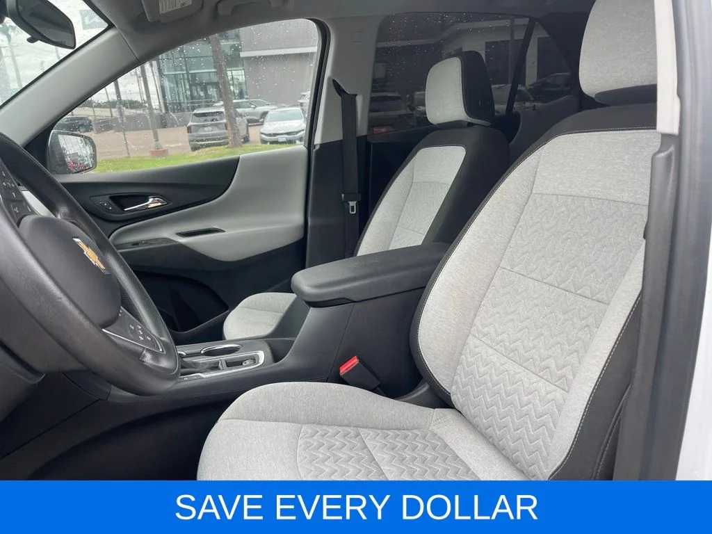 Used 2022 White Chevrolet LT image 13