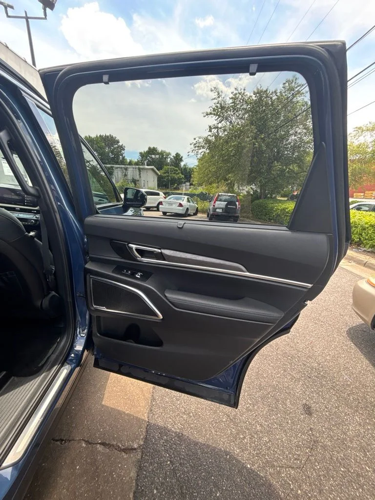 Used 2023 Black Kia SX-Prestige X-Line image 22