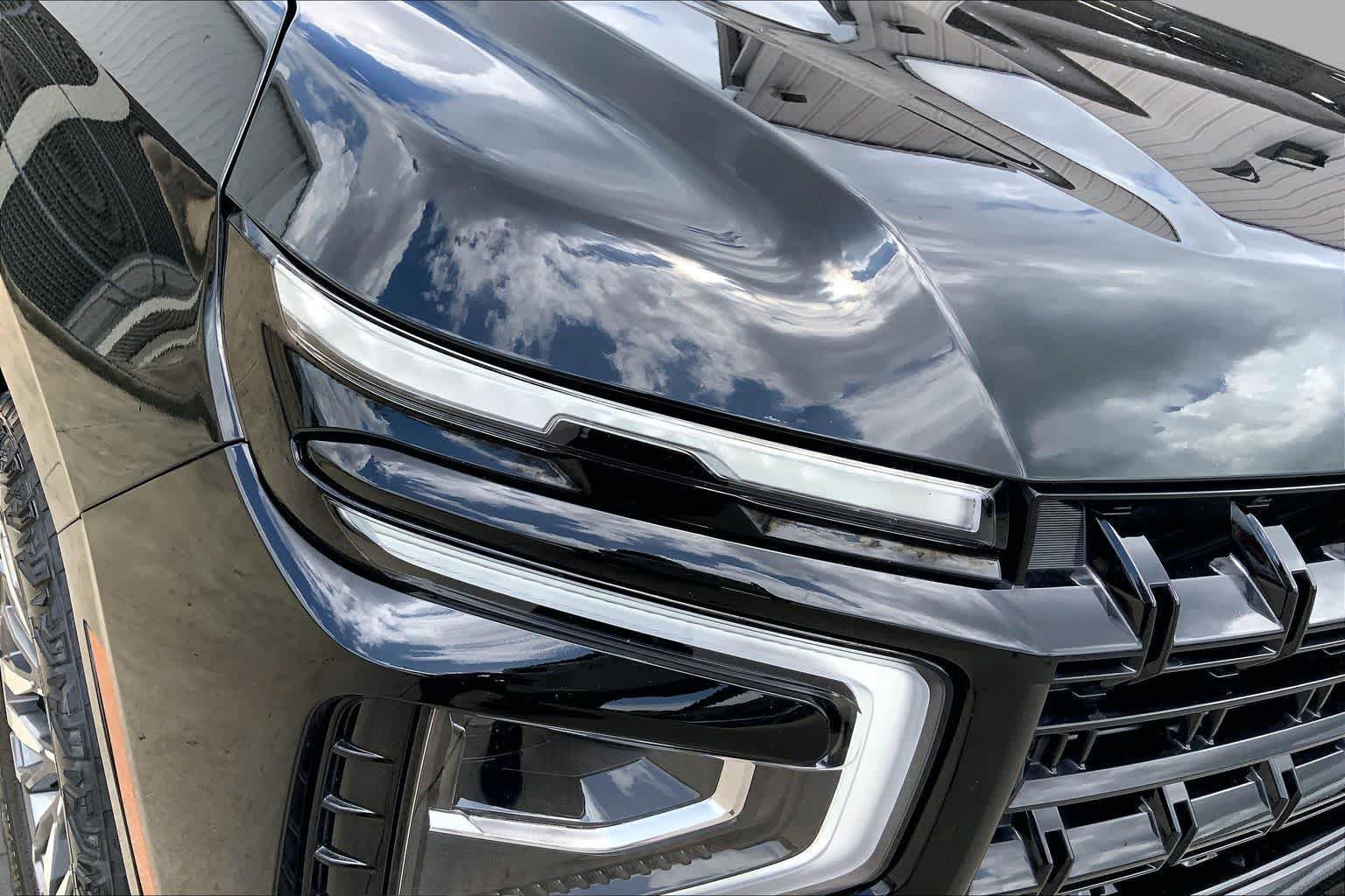 Used 2025 Black Chevrolet Z71 image 26