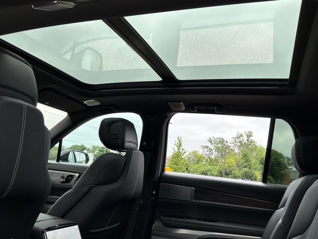 2027 Cadillac VISTIQ Sport - Photo 40
