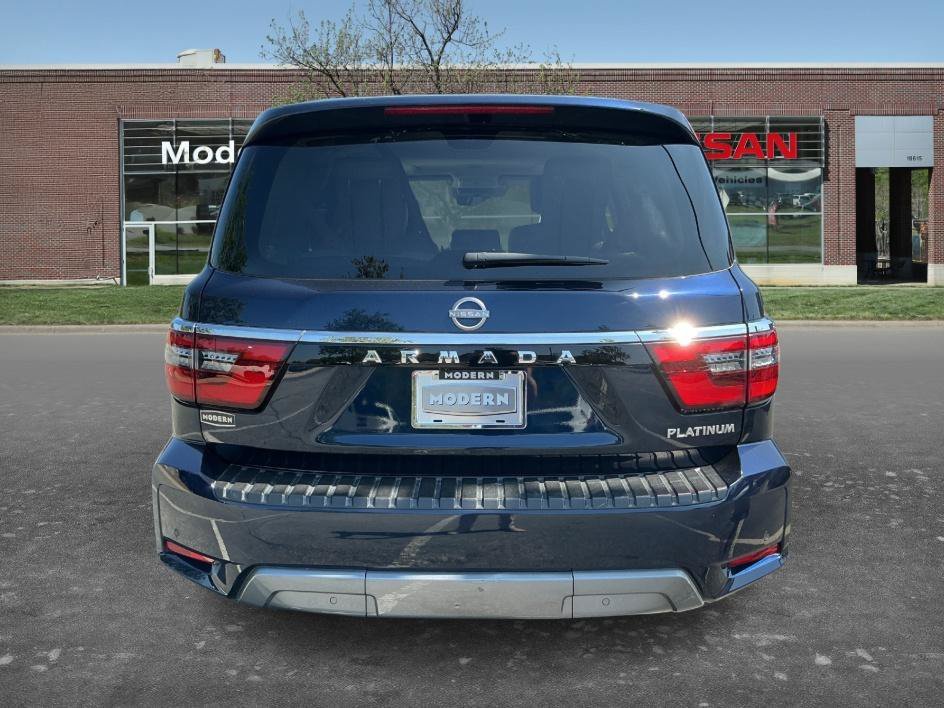 Used 2022 Hermosa Blue Pearl Nissan Platinum image 3