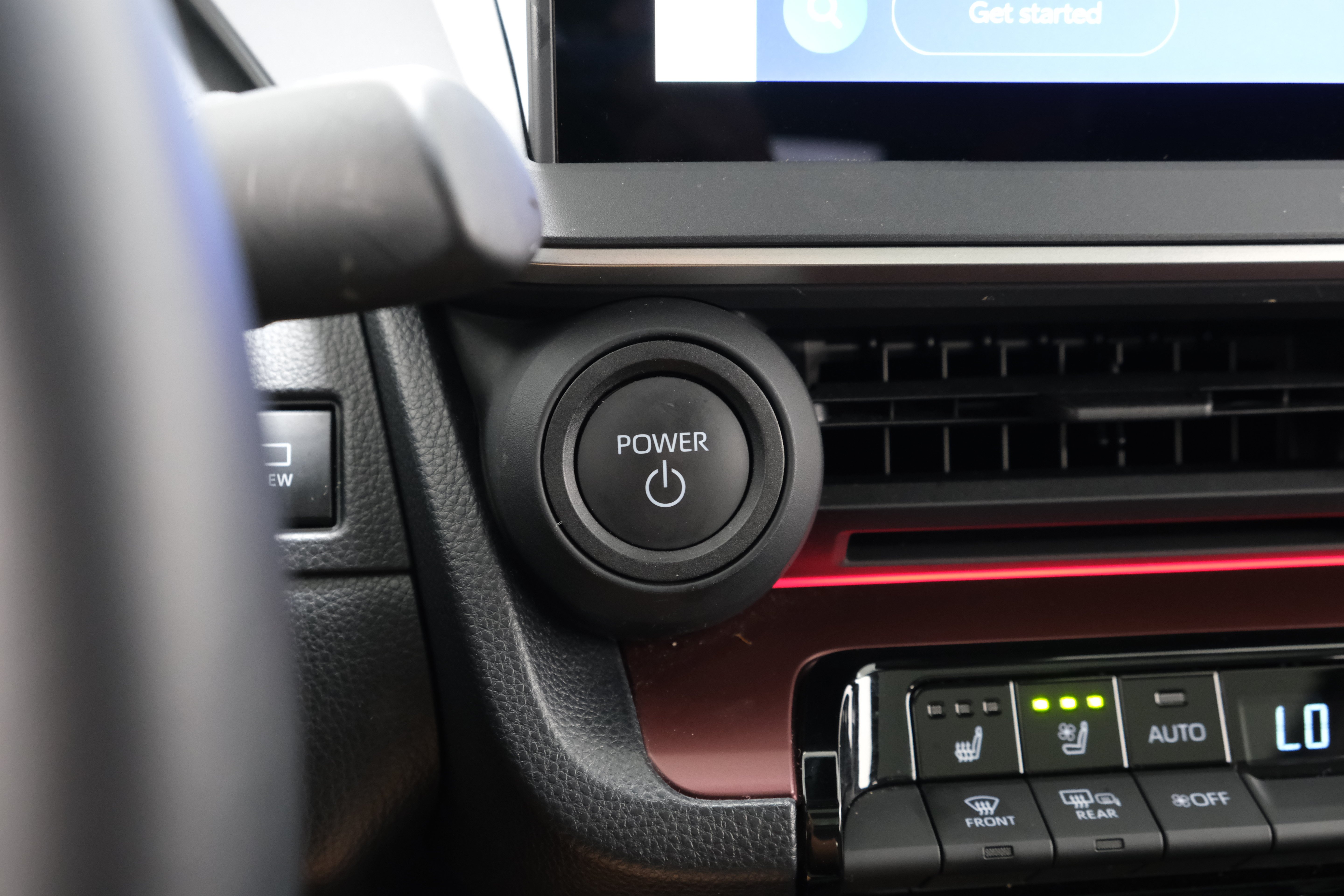 Certified Used 2025 Wind Chill Pearl Toyota XSE Premium image 19
