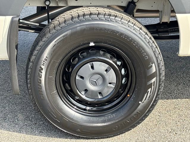 New 2026 Pebble Gray Mercedes-Benz Cargo 170 WB image 63