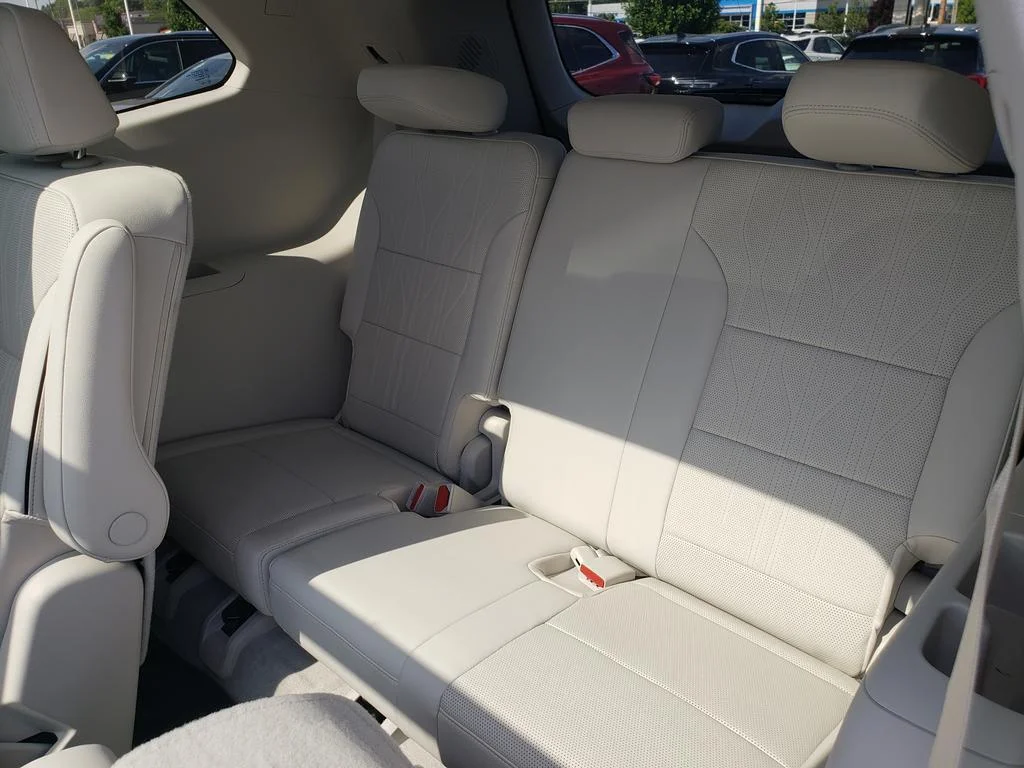 2026 Buick Enclave Avenir - Photo 14