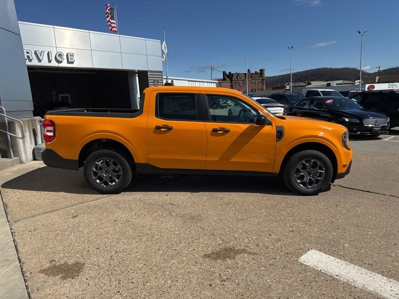 New 2026 Orange Fury Metallic Tri-Coat Ford XLT image 8