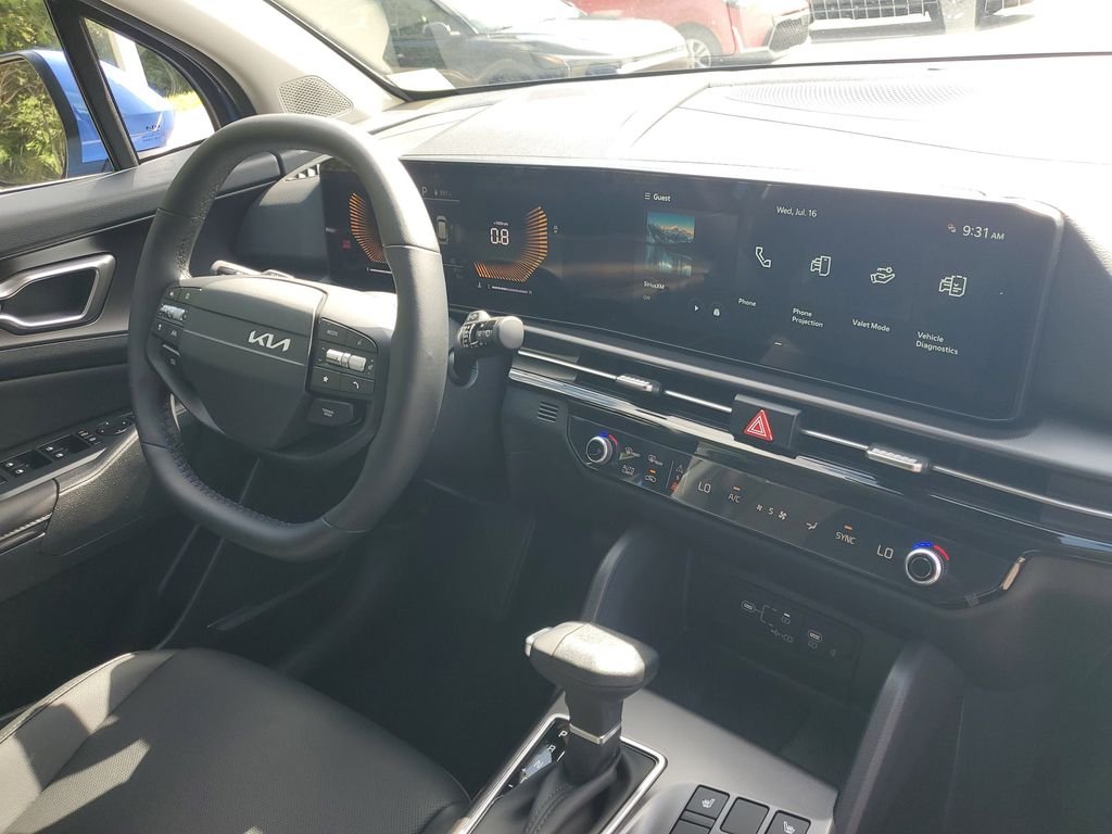 2026 Kia Sportage EX - Photo 12