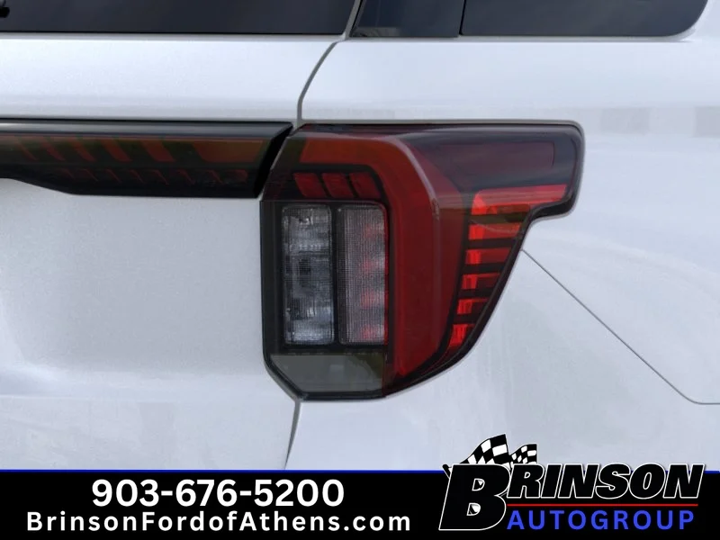 New 2026 Star White Metallic Tri-Coat Ford Platinum™ image 21