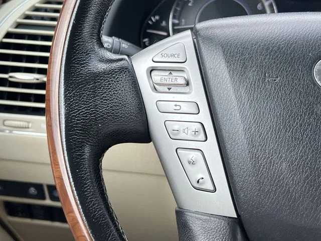 Used 2018 Blue INFINITI Base image 31