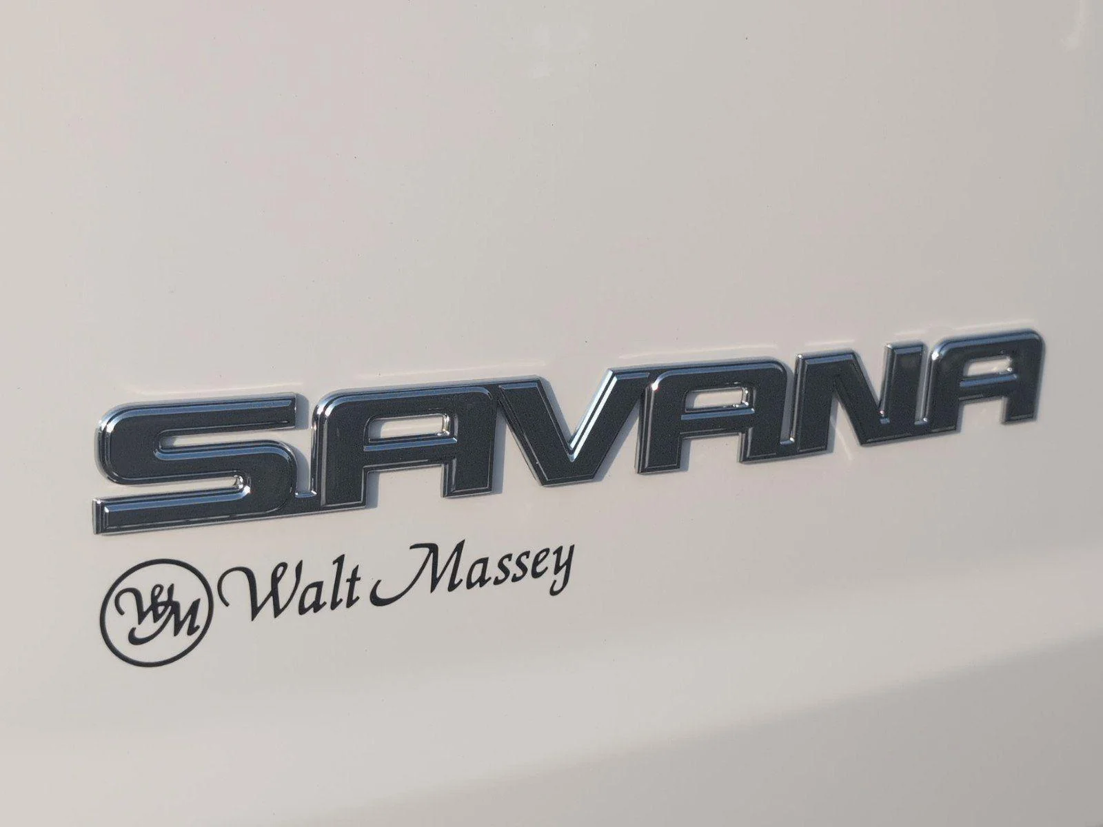 New 2026 Summit White GMC Work Van image 36