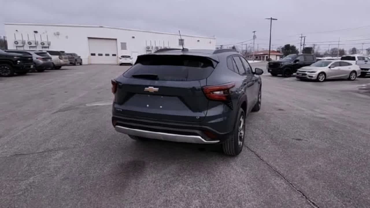 2026 Chevrolet Trax LT - Photo 7