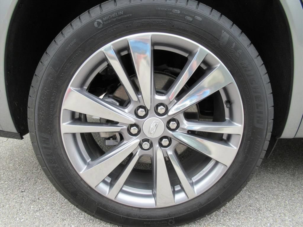 Certified Used 2025 Argent Silver Metallic Cadillac Premium Luxury image 9