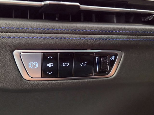 New 2026 Vibrant White Tricoat Cadillac Sport image 31