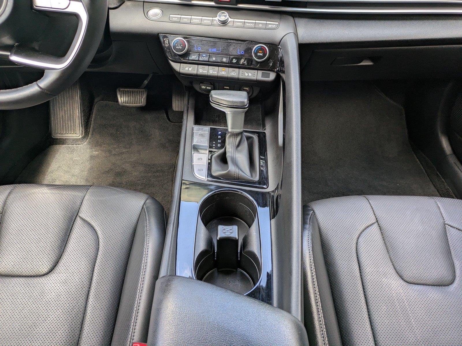 Used 2023 Lunar White Hyundai Limited image 18