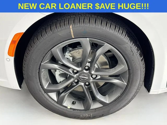 2026 Chrysler Pacifica Select - Photo 32