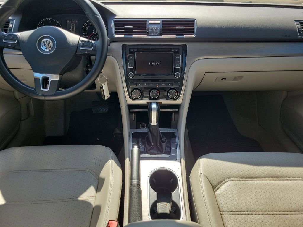 Used 2014 Gray Volkswagen 2.0L TDI SE image 12