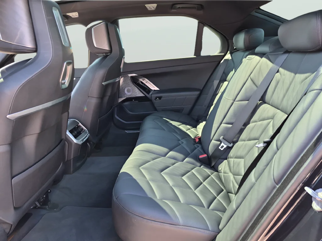 Used 2023 Black BMW 740i image 32