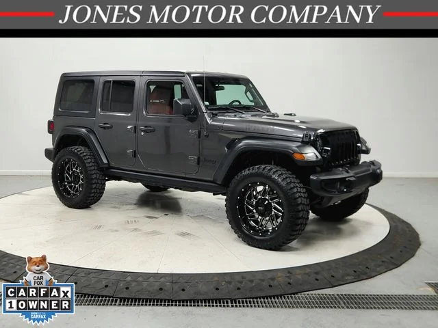 Pre-Owned 2022 Jeep Wrangler Unlimited Willys