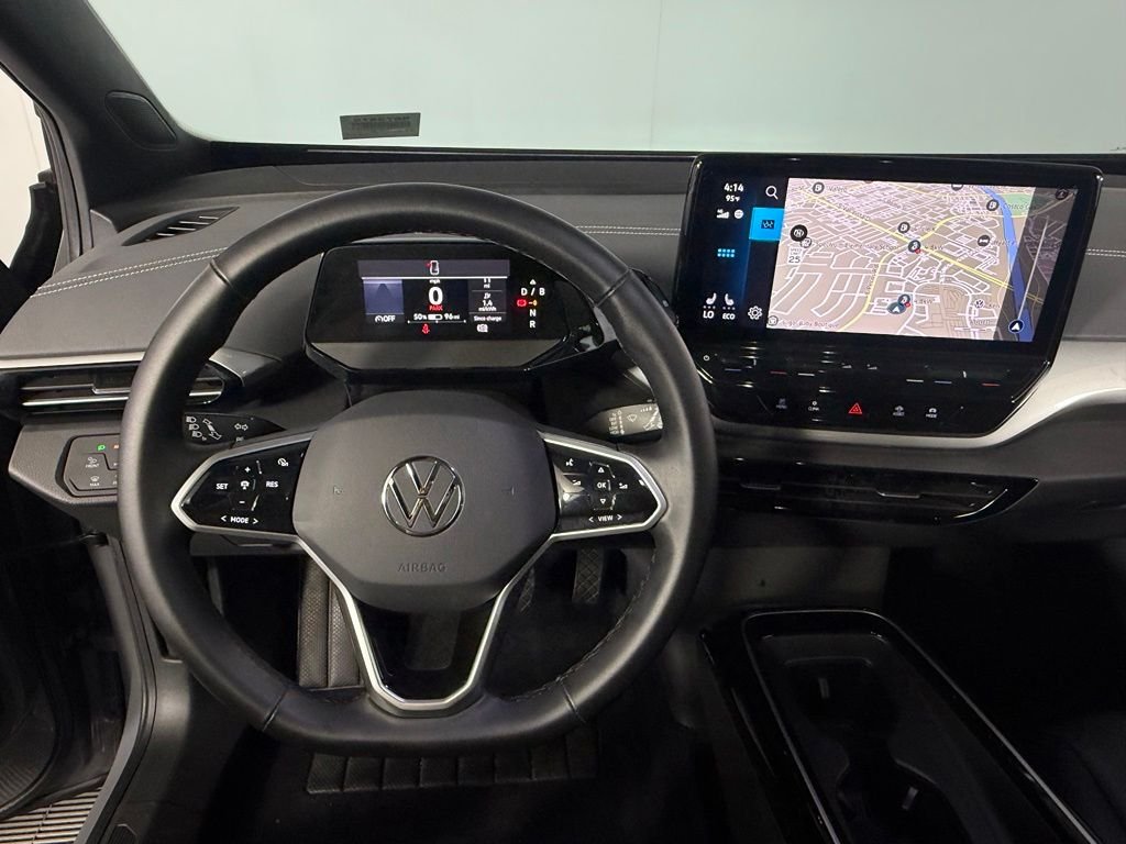 Used 2023 Gray Volkswagen Pro S image 13