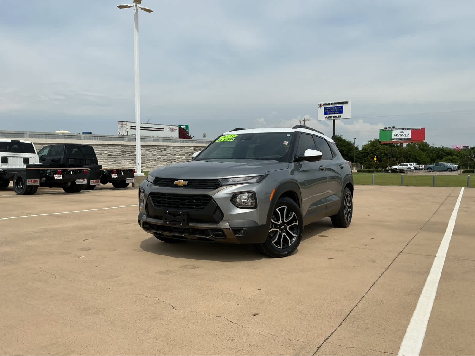 Used 2023 Sterling Gray Metallic Chevrolet ACTIV image 2