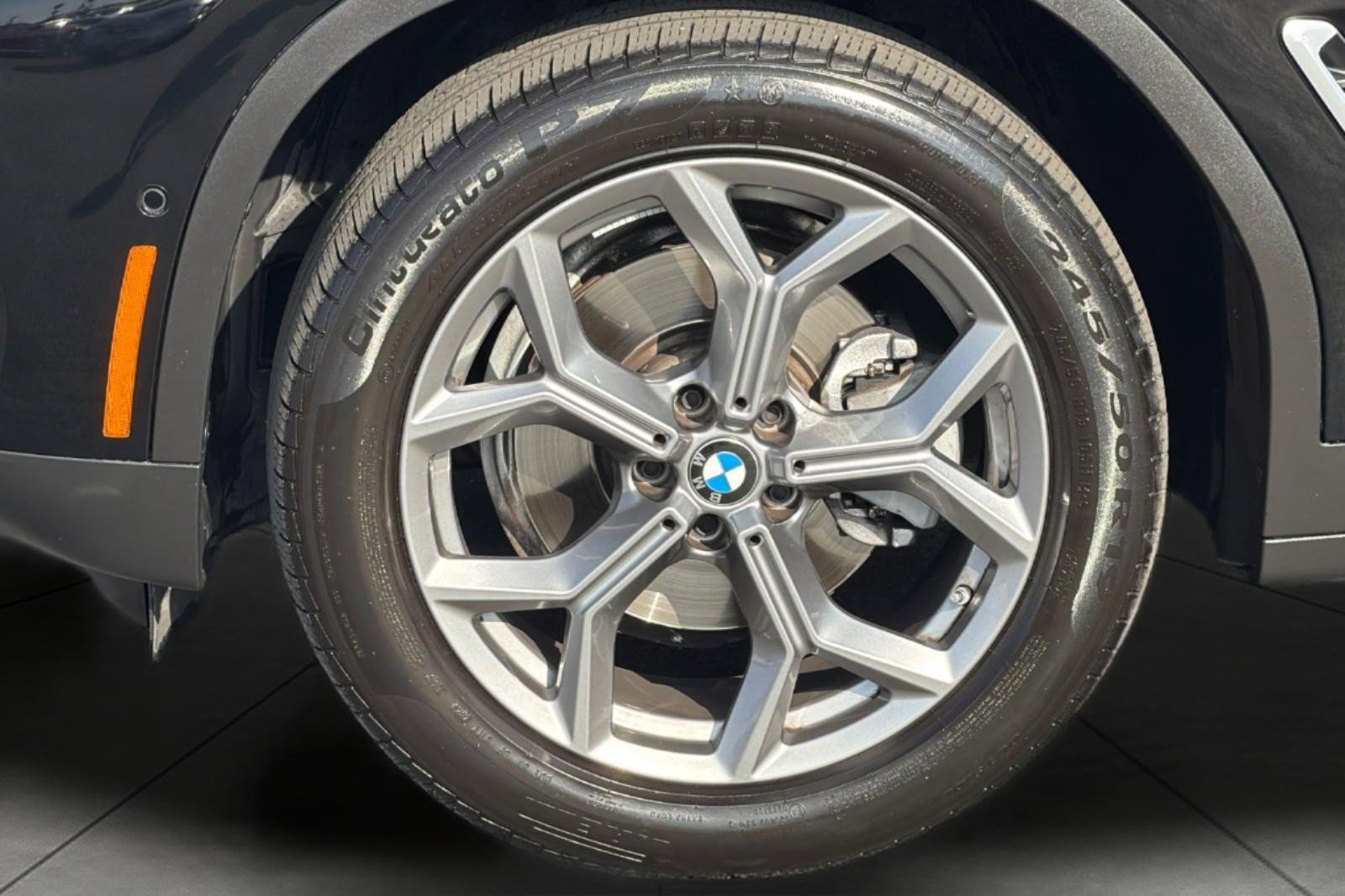 Used 2024 Jet Black BMW sDrive30i image 26