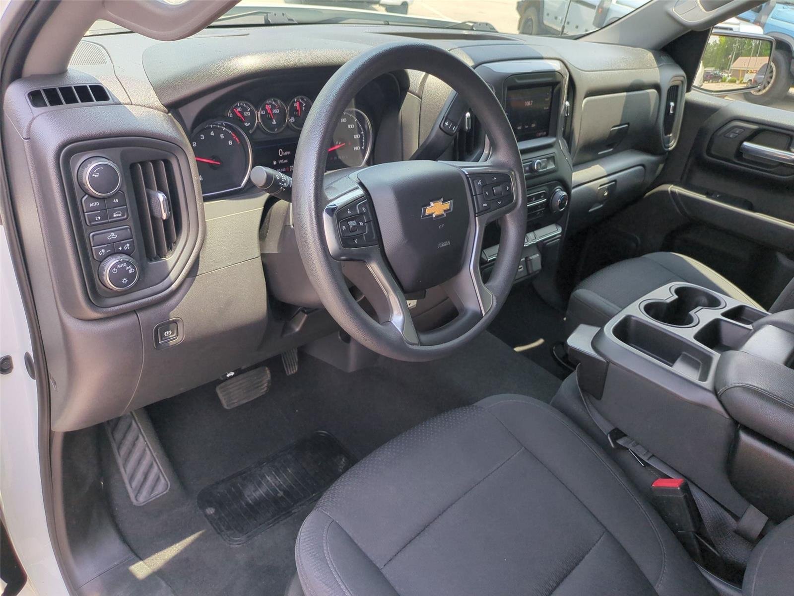 Used 2022 Summit White Chevrolet Custom image 19