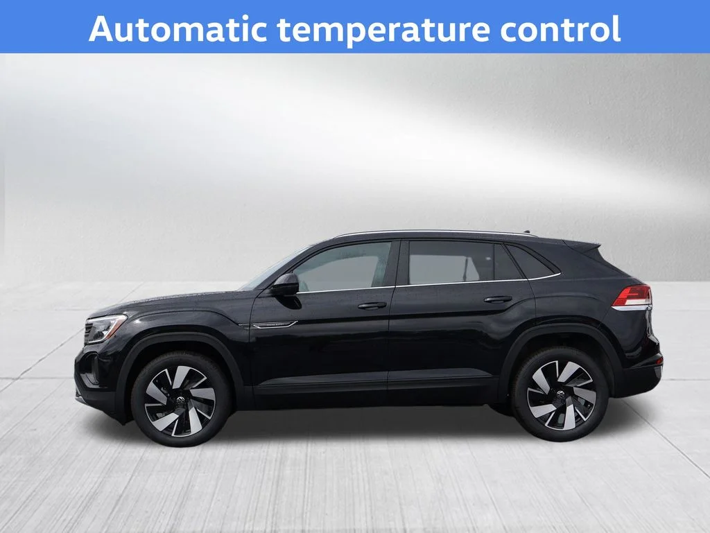 New 2026 Black Volkswagen 2.0T SE w/Technology image 5