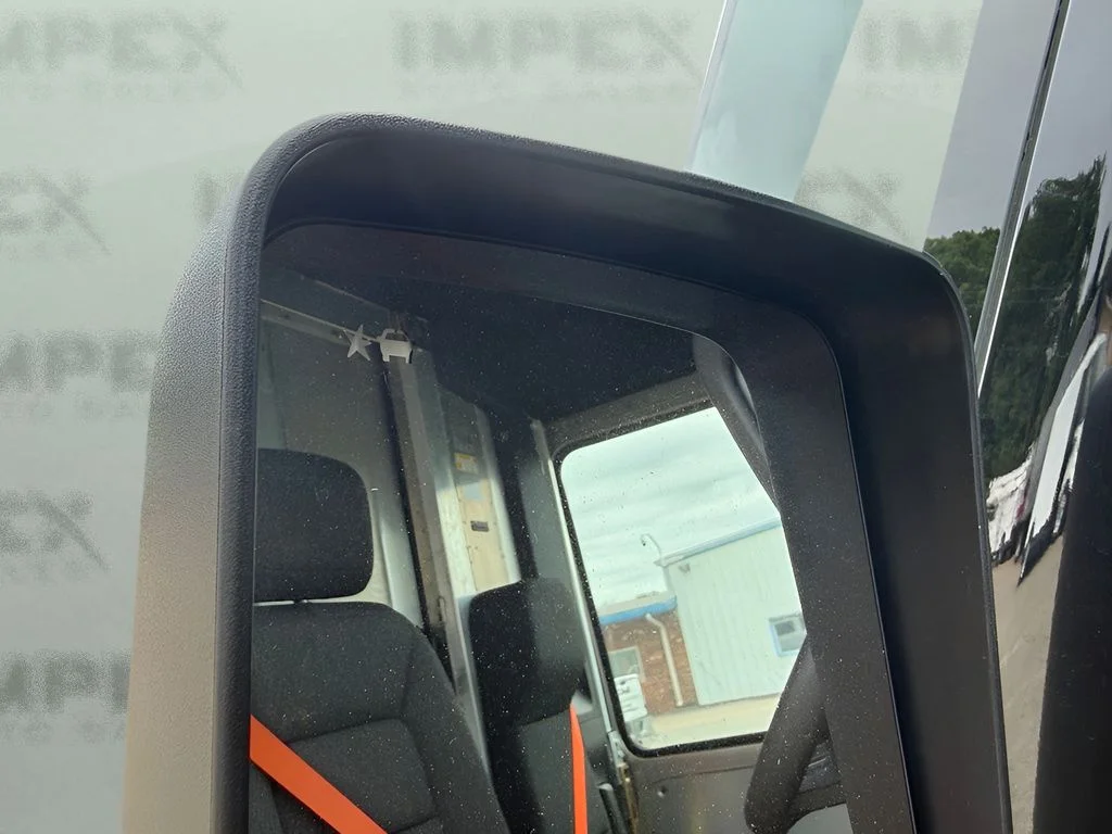 Used 2024 White BrightDrop Max Range Battery image 51