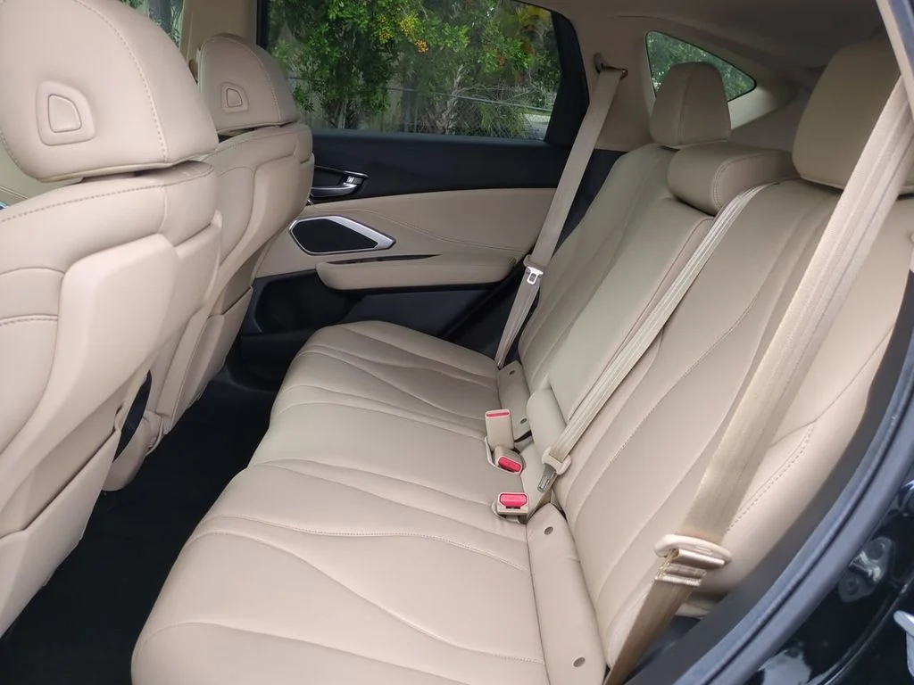 Used 2024  Acura Base image 14