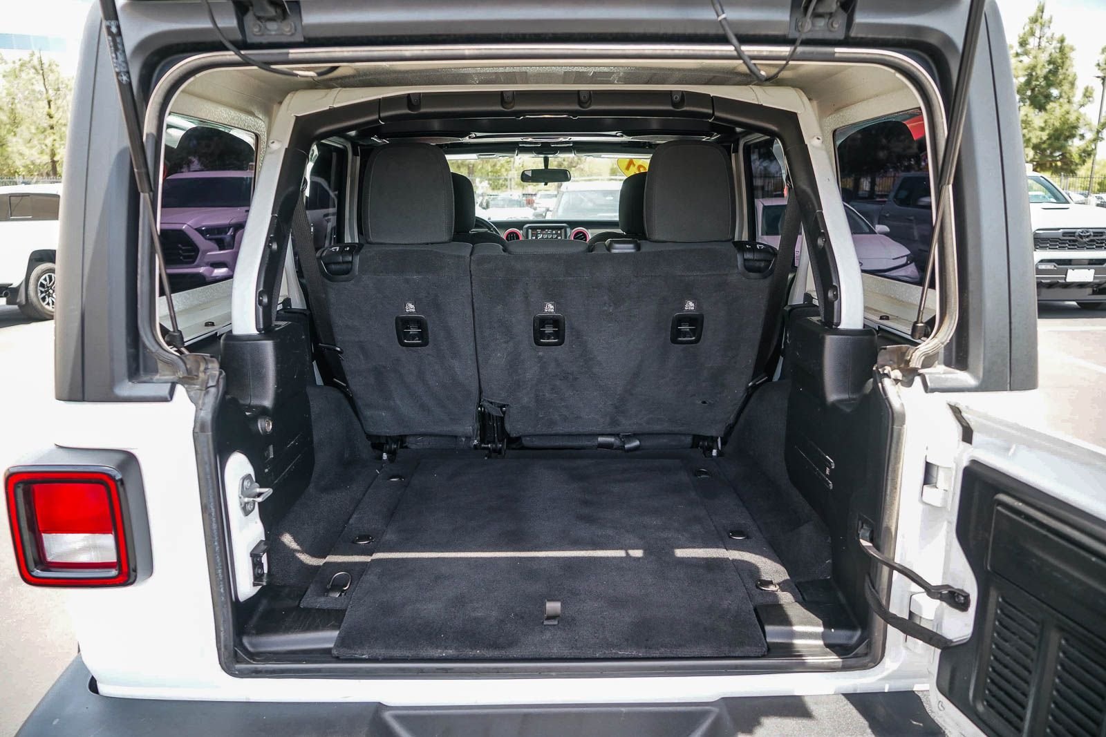 Used 2021 Bright White Clearcoat Jeep Unlimited Willys image 29