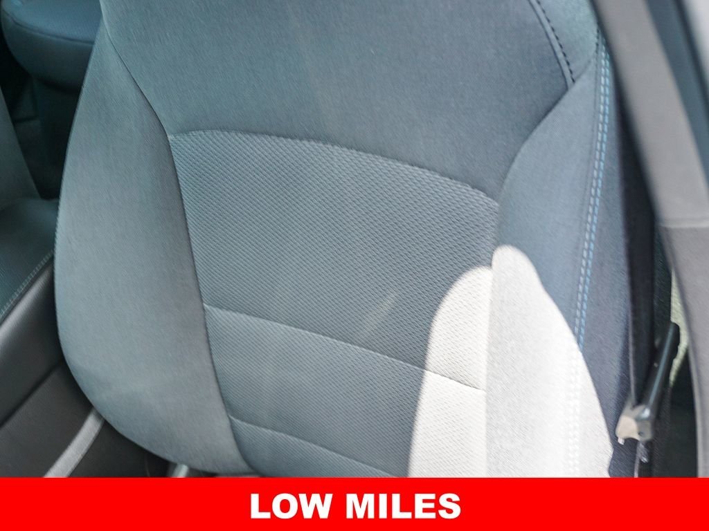 Used 2018 Gray Chevrolet LT image 19