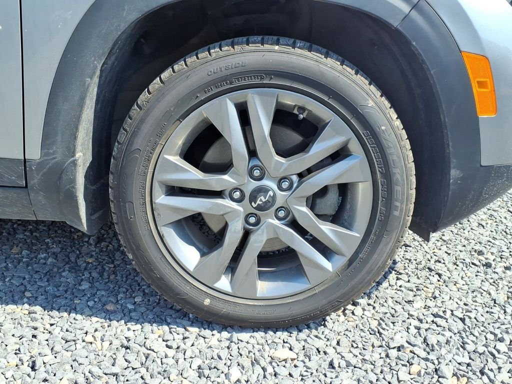 Used 2022 Gray Kia LX image 41
