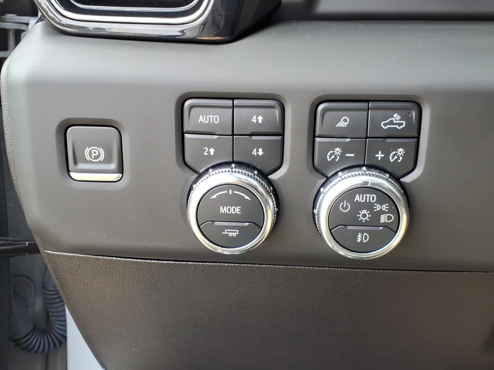Used 2025 Thunderstorm Gray GMC AT4 image 19