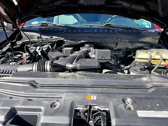 Used 2020 Red Ford XLT image 9
