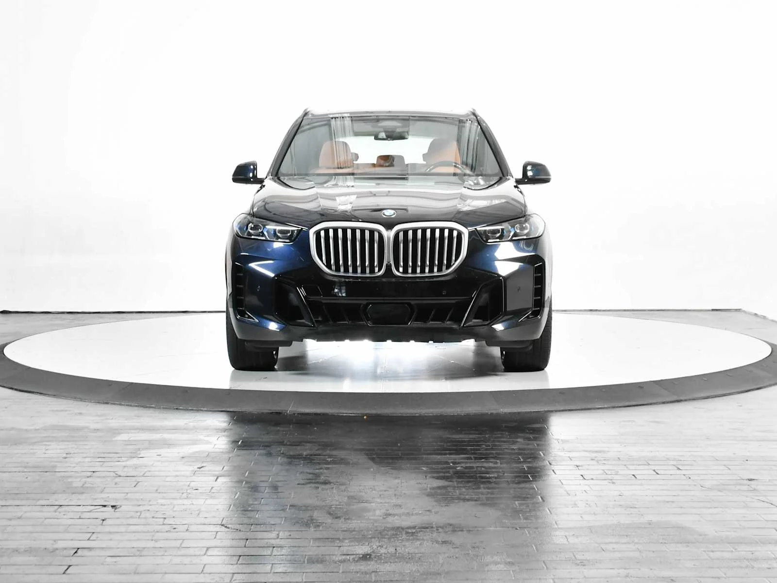 Used 2024 Carbon Black Metallic BMW xDrive40i image 9