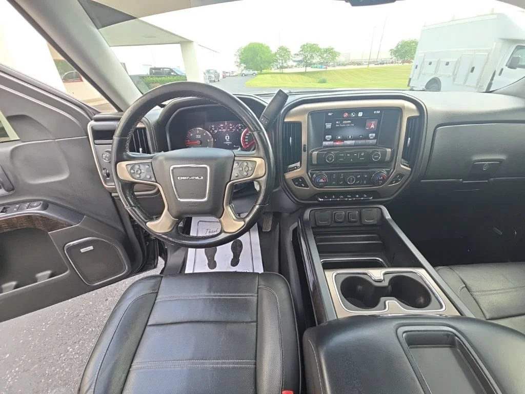 Used 2015 ONYX BLACK GMC Denali image 34