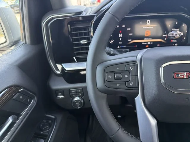 New 2026 Summit White GMC SLE image 31