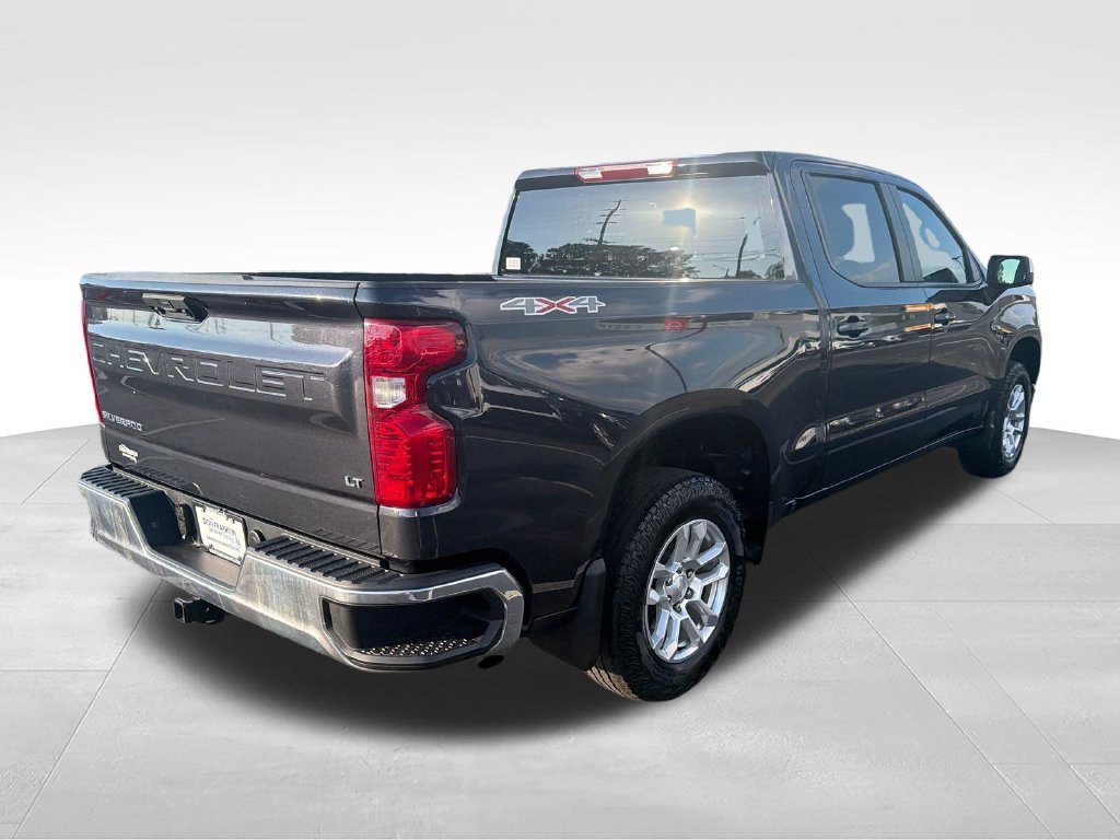 Used 2024 Gray Chevrolet LT image 6