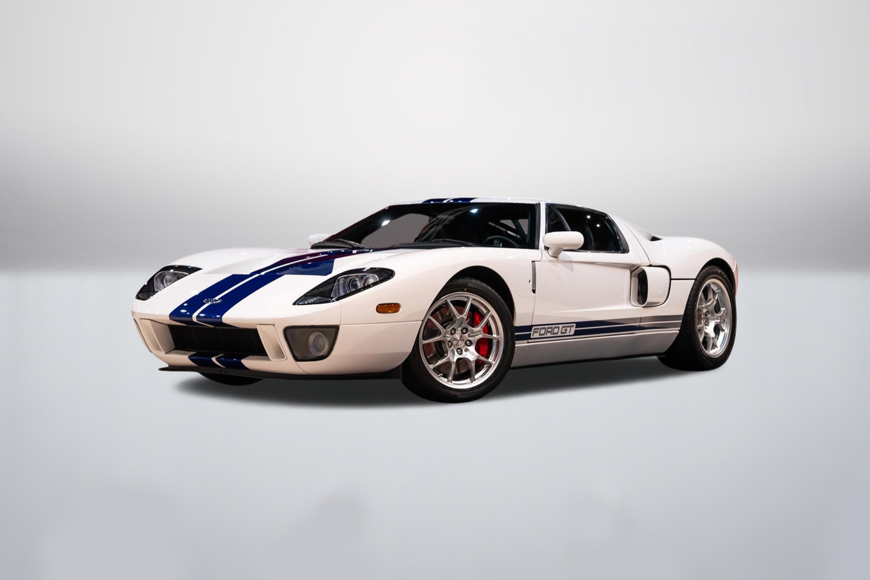 2005 Ford GT -'s photo