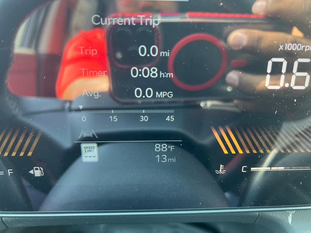 New 2027 Gray Kia S image 19