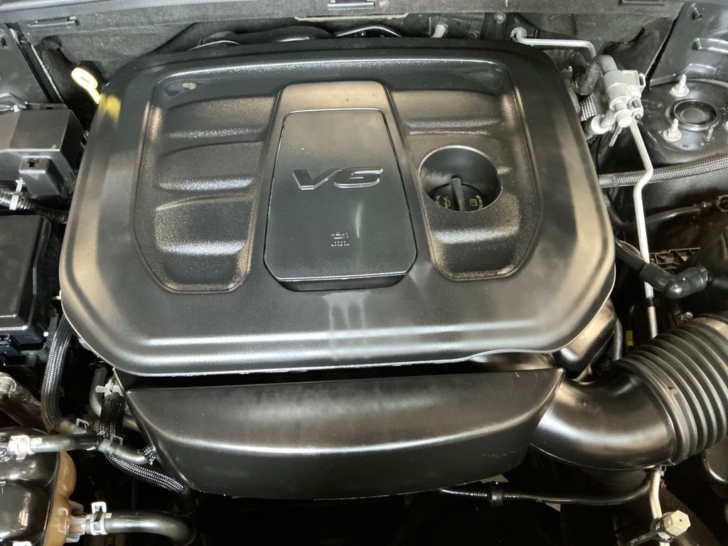 Used 2019 Gray Jeep Limited image 10