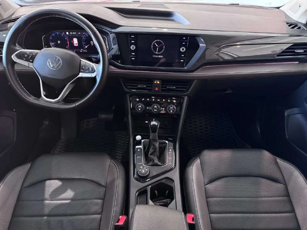 2024 Volkswagen Taos SEL - Photo 11